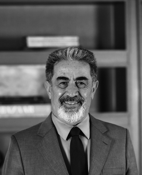 Prof.Dr. Aziz Ekşi  Gıda ve  Kalkınma